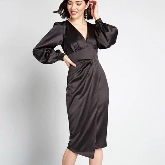 ModCloth x Collectif Siren Times V-Neck Party Dress - Black - Size 4 NWT - Picture 1 of 14